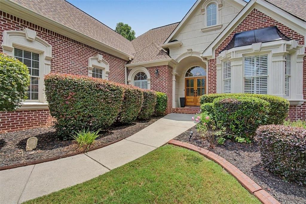403 Lakewind Court