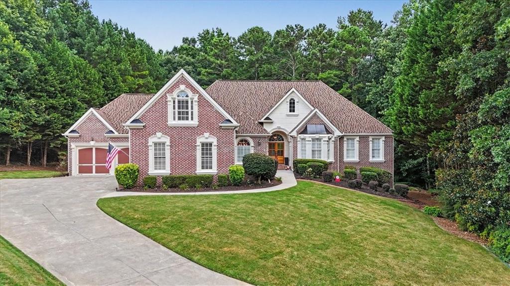 403 Lakewind Court
