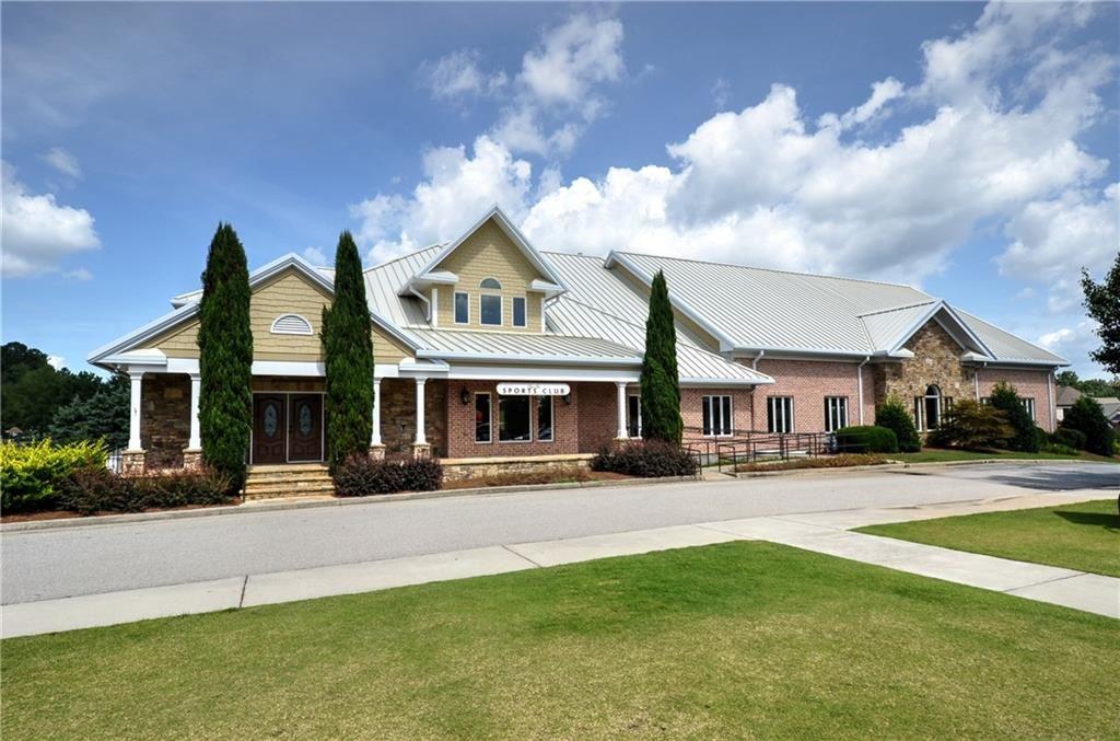 5720 Golf Club Drive