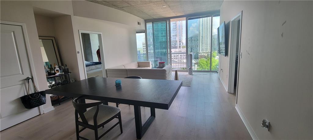 3324 Peachtree Road NE 905