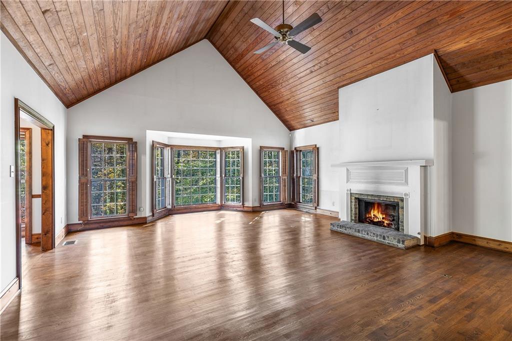 7170 Riverside Drive NW