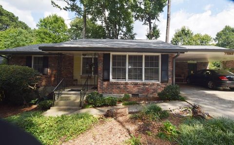 1263 Blueberry Trail Decatur GA 30033