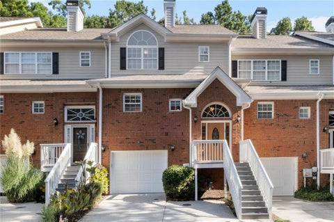 Townhouse For Sale - 16 Elan Court<br/> Roswell, GA 30022