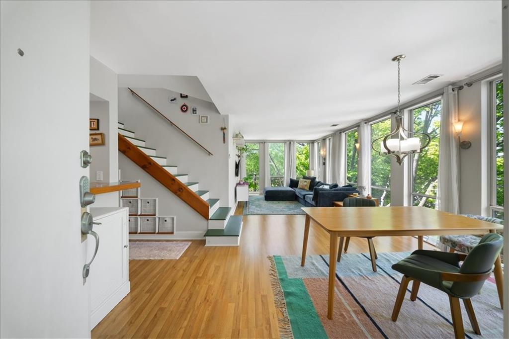 287 14th Street NW 13