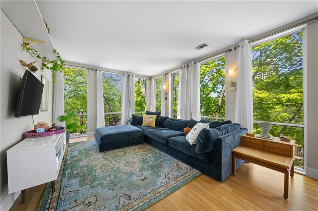 287 14th Street NW 13