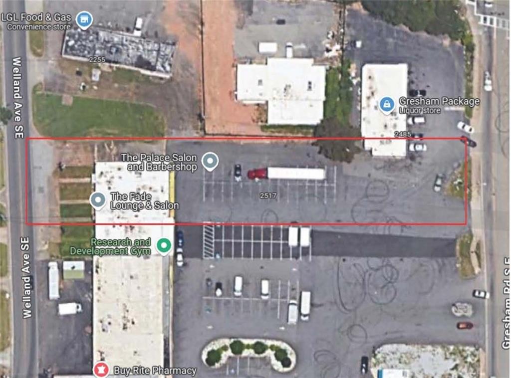 3420 sqft of retail space off I-20 Exit #63 westbound and #62 eastboad & .4 miles away from walmart supercenter. Currently divided up into two spaces. See floor plans in pics. Plenty of parking. End unit space with property on the side of the building to build a fence and store work trucks or equipment. Interior has been recently updated with painted and polished concrete floors, 4 finished bathrooms total and newer HVAC units Great oppourtunity for small business to own their own property with great street visibility. Average daily traffic count of 16,400.