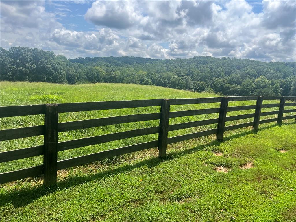 2061 Henry Scott Rd-LOT A 2.9 acres