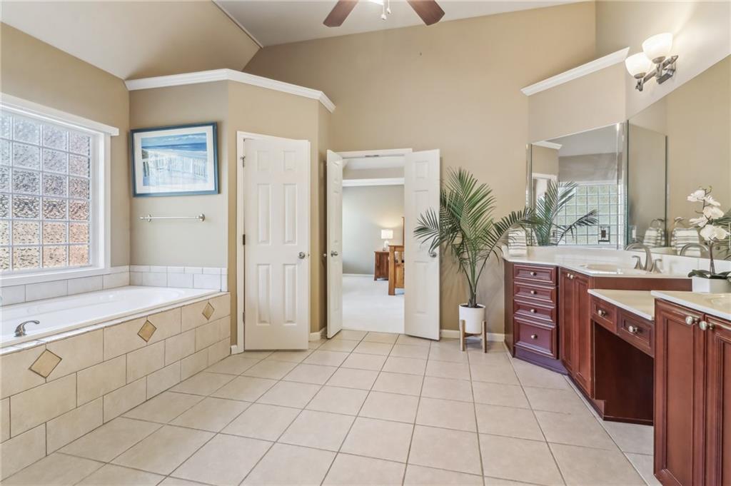 2130 Hollowbrooke Way, Acworth, Georgia image 27