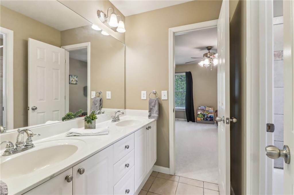 2130 Hollowbrooke Way, Acworth, Georgia image 31