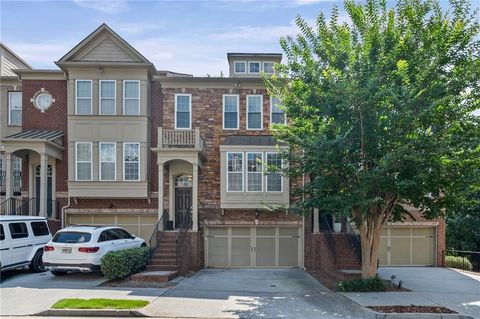 2873 Overlook Way NE Atlanta GA 30324