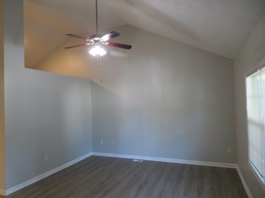 545 Bridgeport Place