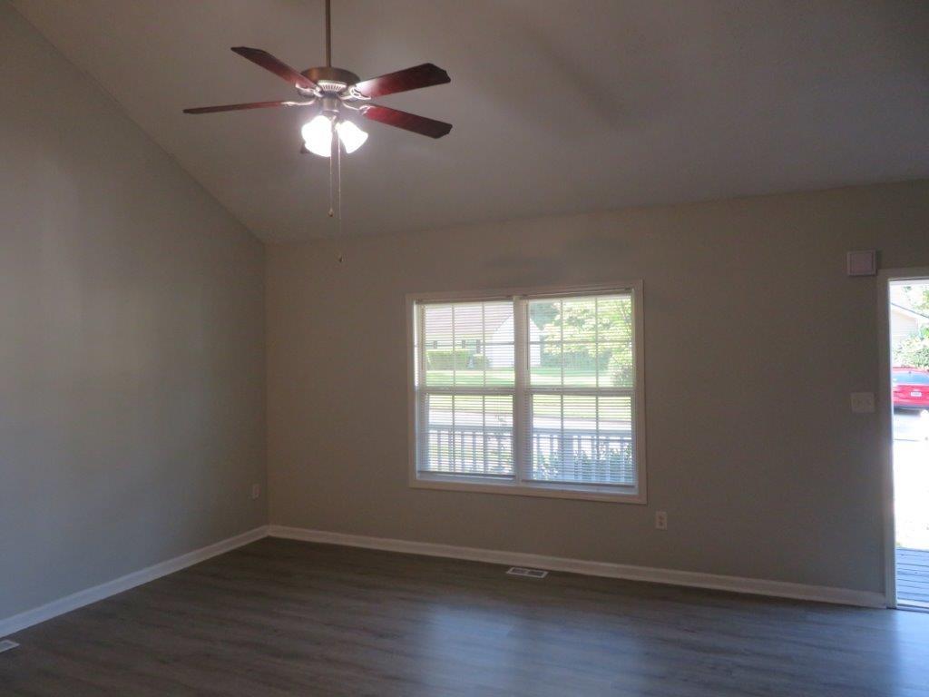 545 Bridgeport Place