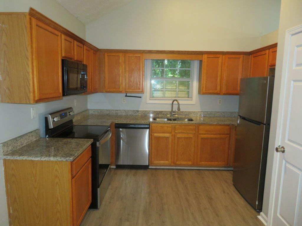 545 Bridgeport Place