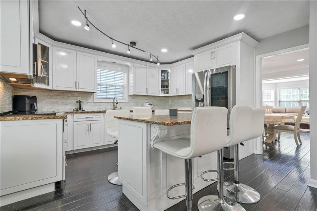 4125 Fallbrook Drive, Duluth, Georgia image 12
