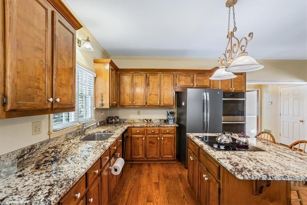 815 Kings Arms Way Way, Alpharetta, Georgia image 13