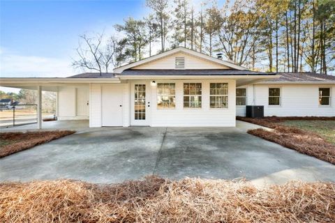 A home in Mcdonough