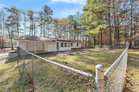 A home in Mcdonough