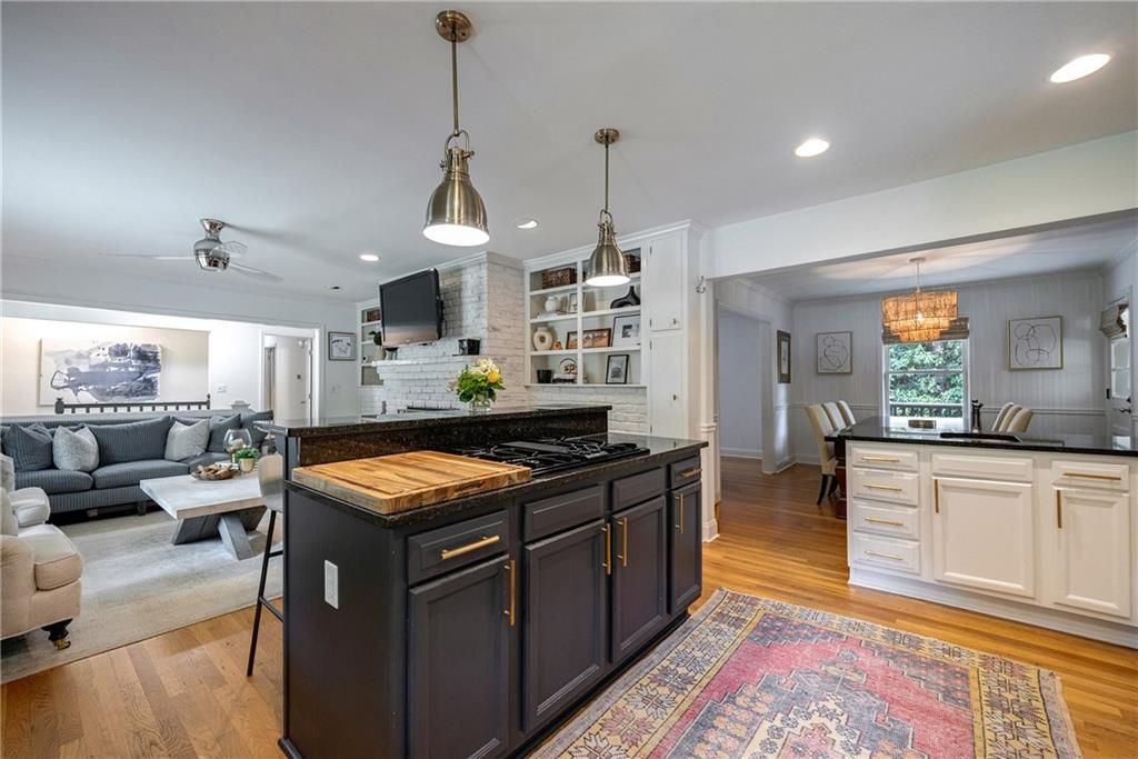 305 Montevallo Drive, Atlanta, Georgia image 11