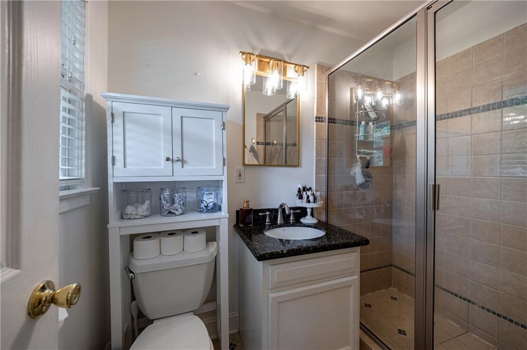 305 Montevallo Drive, Atlanta, Georgia image 18