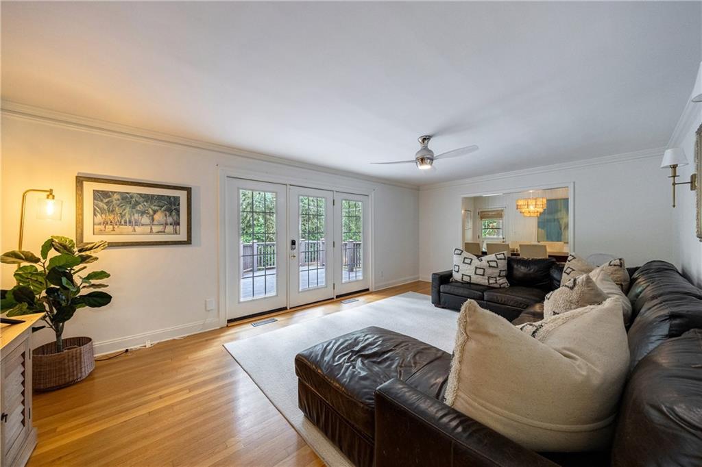 305 Montevallo Drive, Atlanta, Georgia image 14