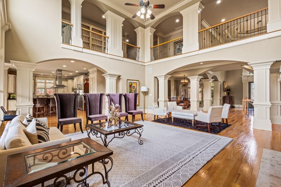 179 Worthington Way