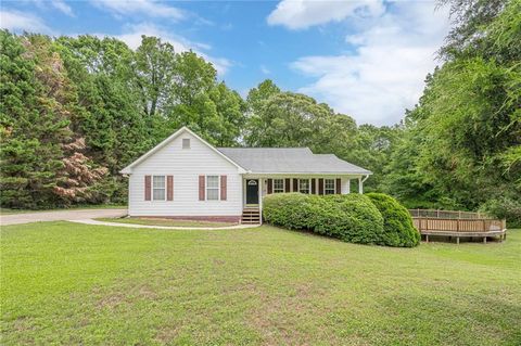 Homes For Sale - 141 Edwards Way<br/> Stockbridge, GA 30281