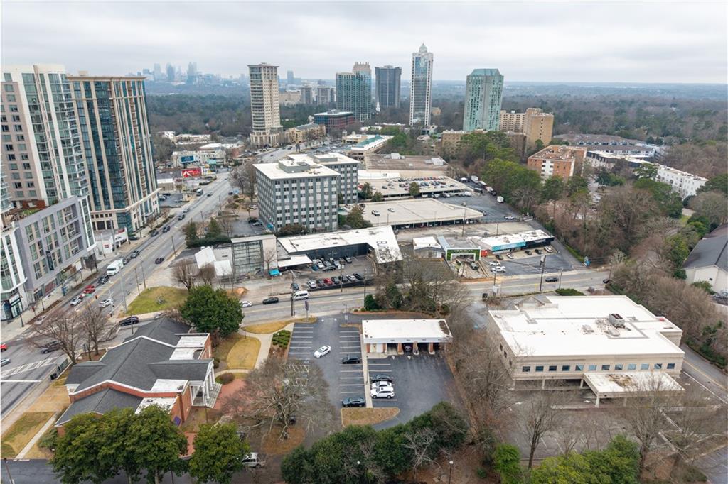 3040 Peachtree Road NW 1513