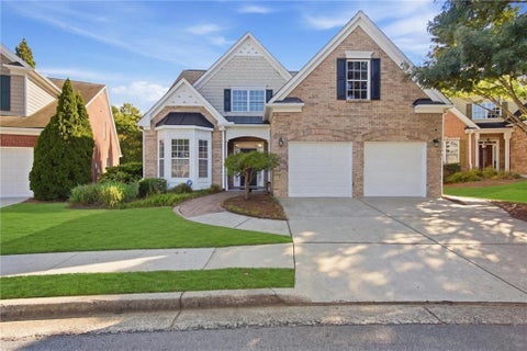 Homes For Sale - 2120 Hickory Station Circle<br/> Snellville, GA 30078