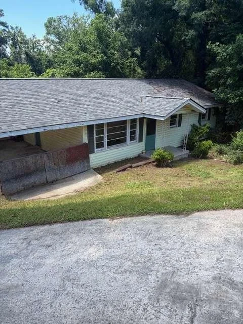 5906 Oakdale Road