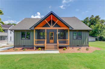 Single Family Residence at 195 Elm Street