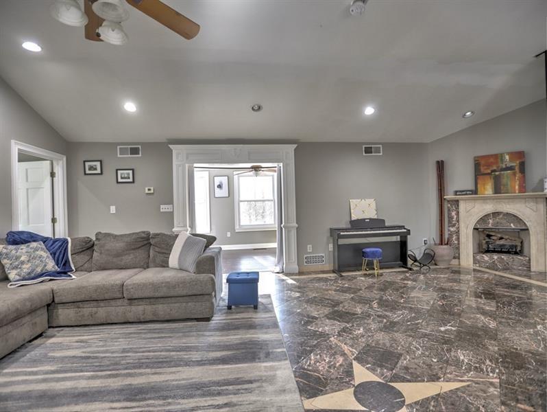 Village North Highlands - Residential Lease