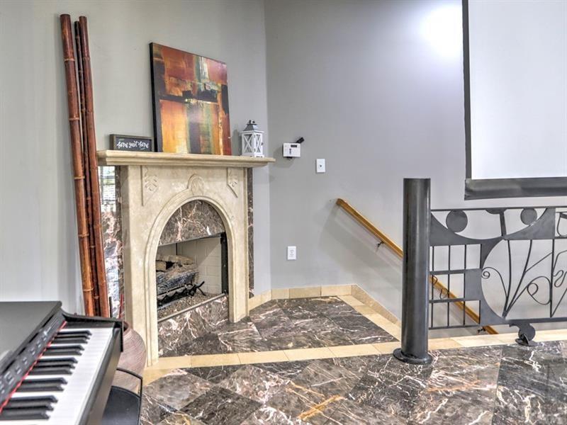 Village North Highlands - Residential Lease