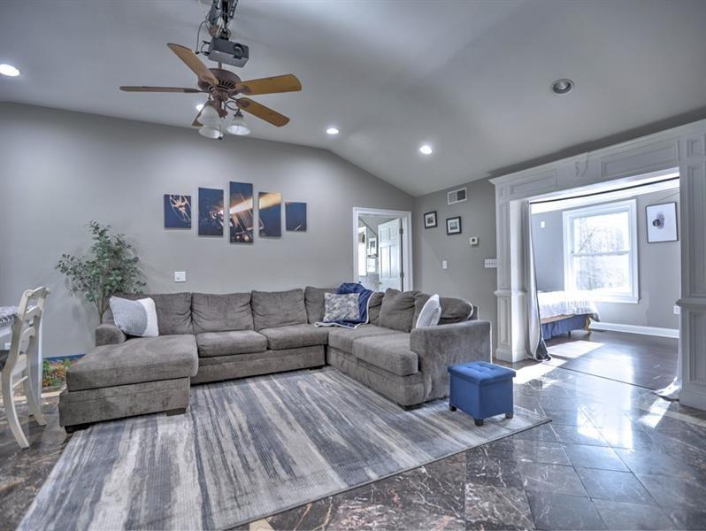 Village North Highlands - Residential Lease