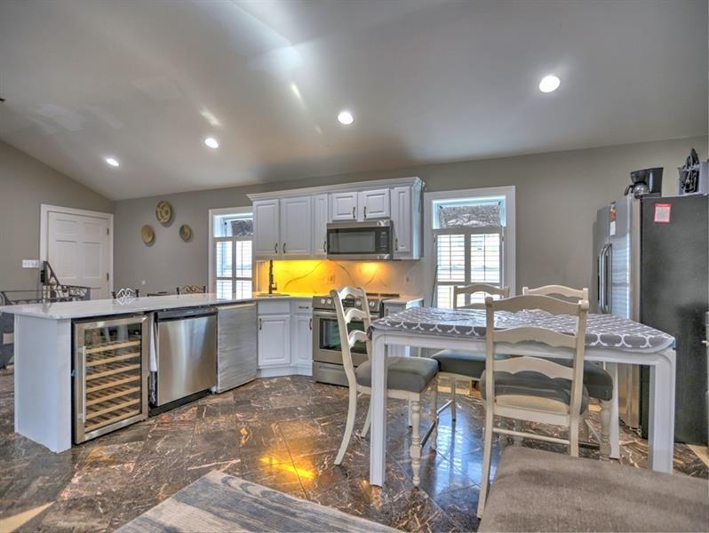 Village North Highlands - Residential Lease