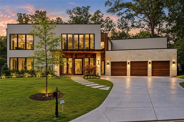 3566 CANTRELL RD NE, ATLANTA, GA 30319 - Image 2d9fbee6e4a938bf42a33adc5aeeb8dc/541094307