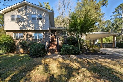 Photo of 1314 Elk Terrace SW, Lilburn, GA 30047 (MLS # 7664973)