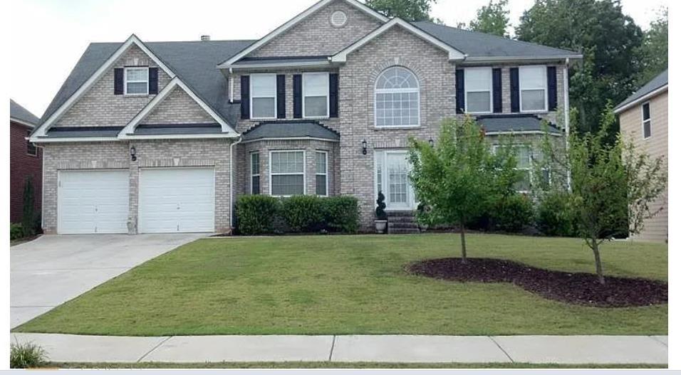 Home is for Direct Purchase or Lease to Purchase Only -Large Executive Home in sought after Brittany Park Subdivision. Features 7 BR / 4 BA. Very Rare Find, this is one of the few, less than 10 basement homes built in this swim / tennis community. Home is completely loaded w/ upgrades including: Over-sized master suite w/ sitting area & marble fireplace, intercom system throughout, full in-law bedroom/office on main, formal living & dining area. Finished basement!!. **Home is occupied please do not disturb current residents. Showing Appointments must be accompanied by approved real estate agents only.** Lease terms: *Rent: $3,200 per month *2.5% down *Portion of the rent applies toward purchase *Must have min 580+ credit score, no evictions w/verifiable income and able to pass a background check. Contact Email: VanderbiltRealtyOffers@Gmail.com