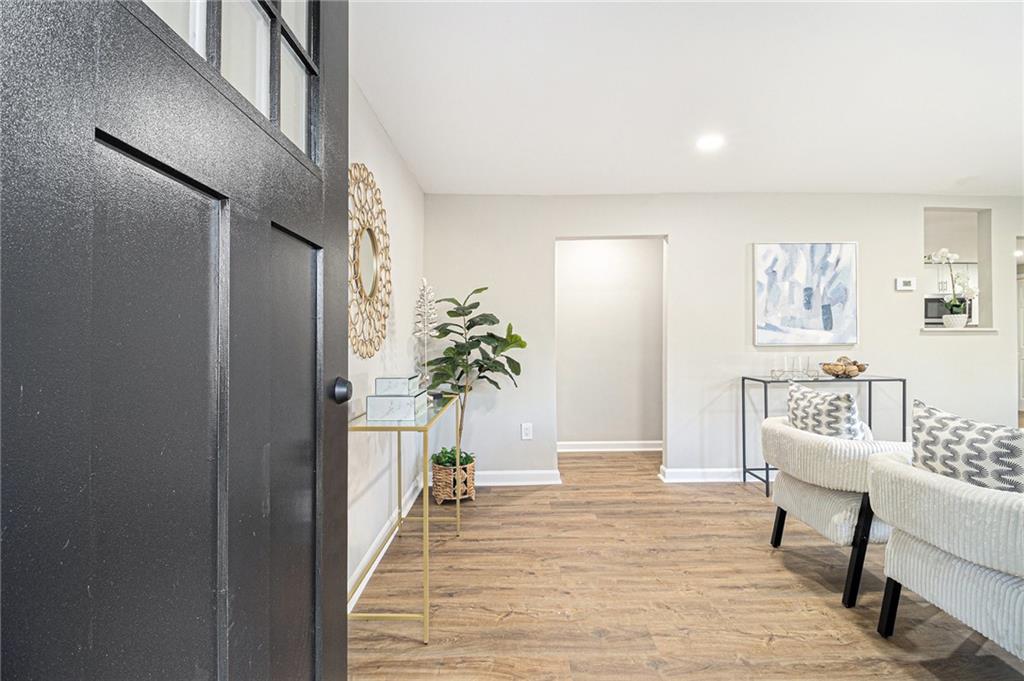 2488 Hi Roc Circle NE