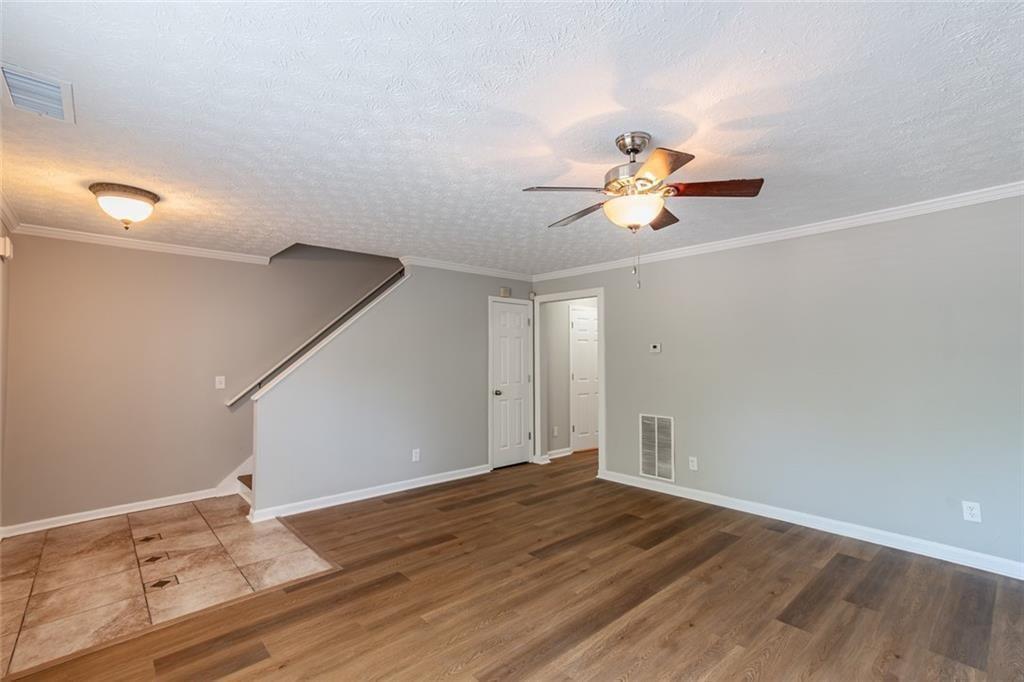 5550 Strathmoor Manor Circle