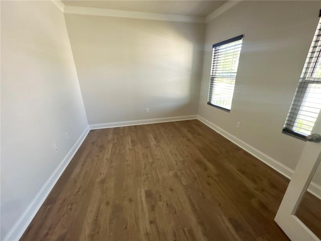 63 Brookstone Park E