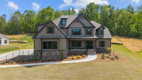 Homes For Sale - 161 West Lake Boulevard<br/> Carrollton, GA 30116