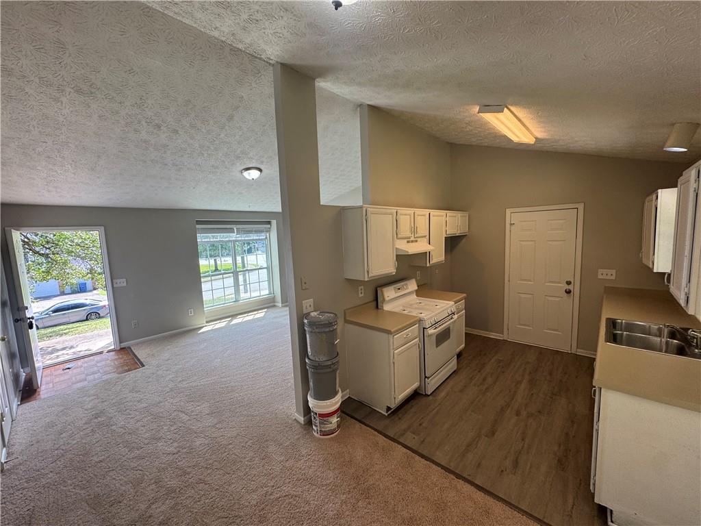 2665 Ivydale Court SW