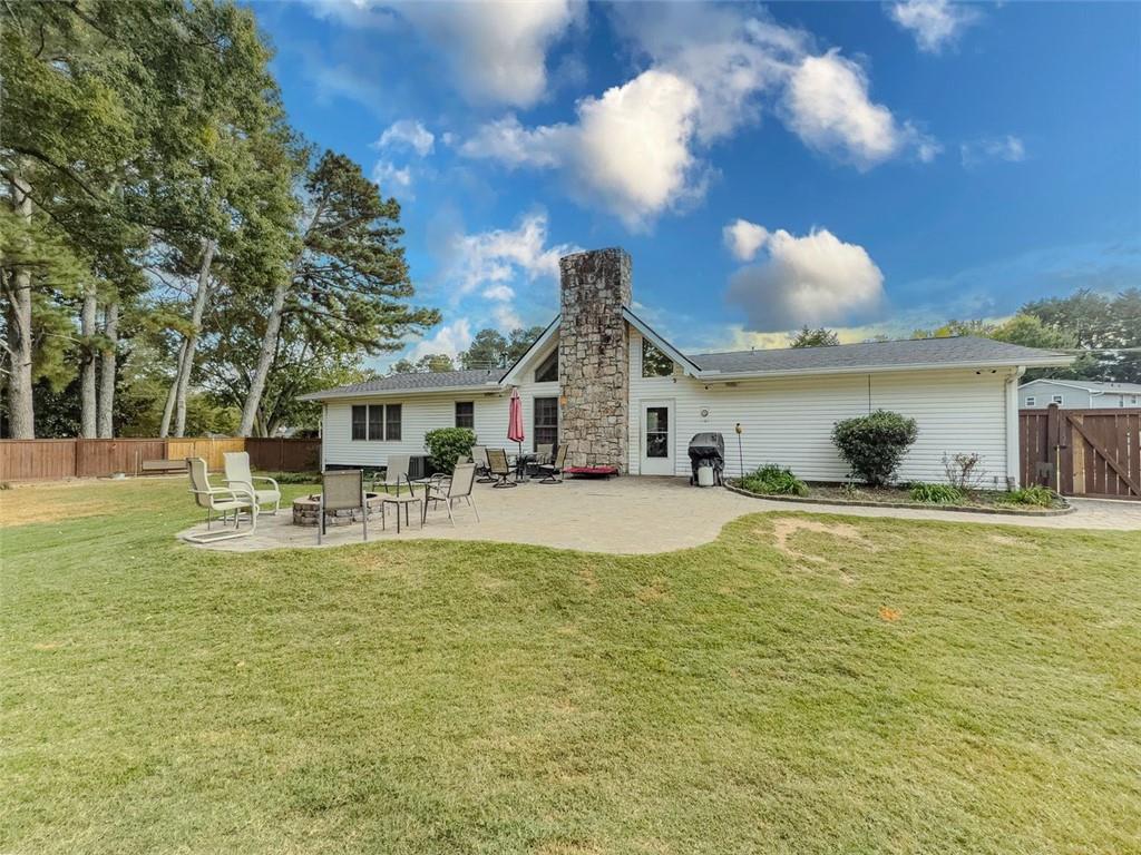 2256 WINDSOR Drive