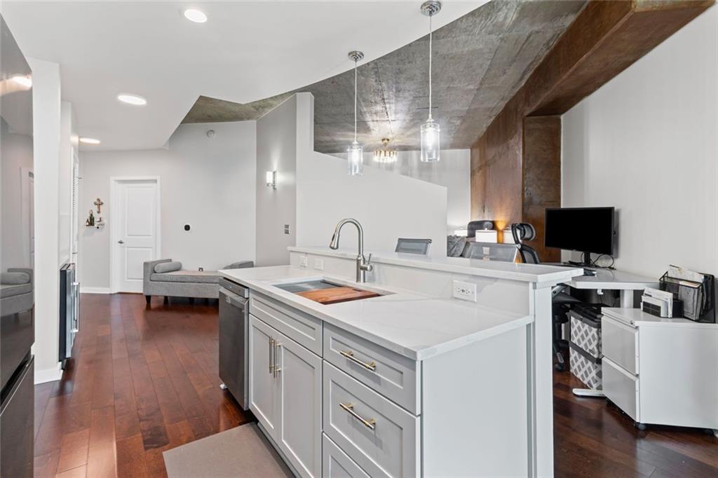 400 W West Peachtree Street, Atlanta, Georgia image 19