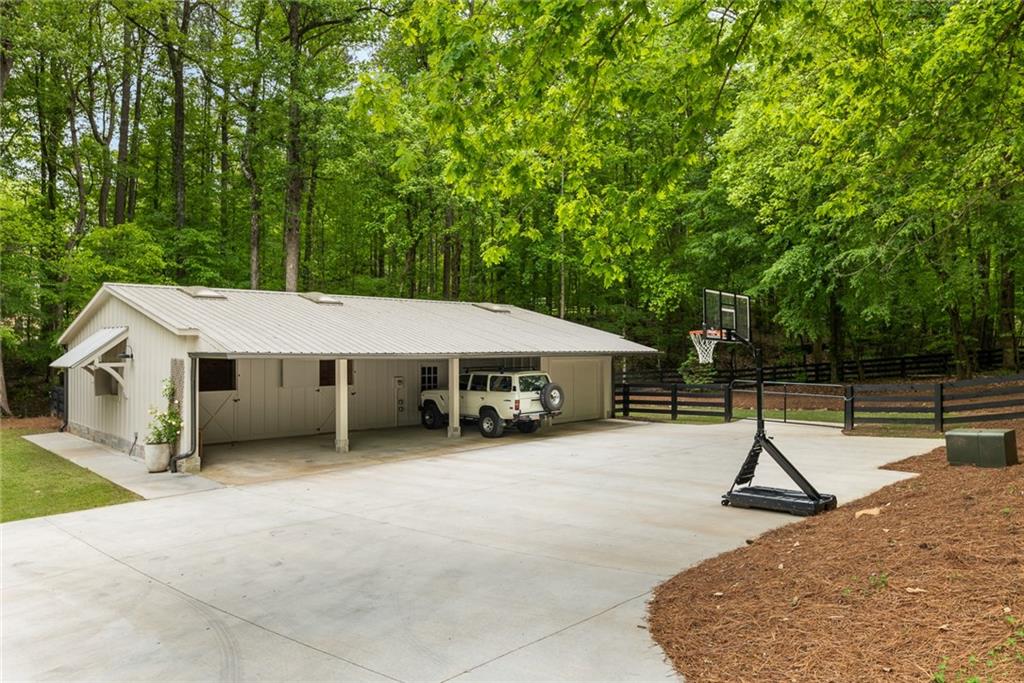 250 Dorris Road