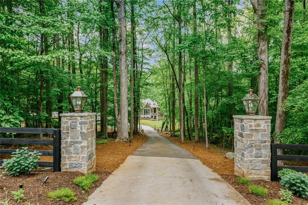 250 Dorris Road