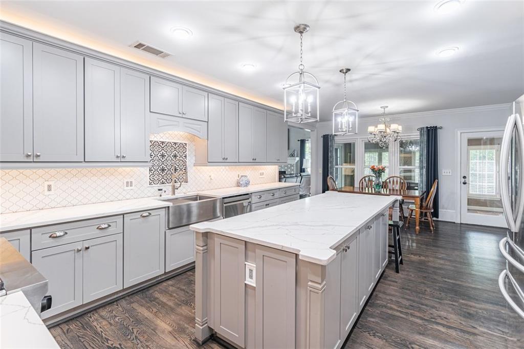 860 Cramac Drive, Lawrenceville, Georgia image 9
