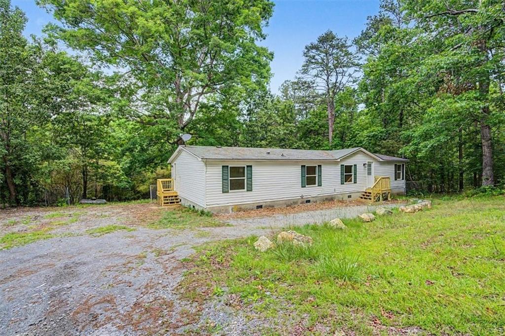 224 Woodland Way NW