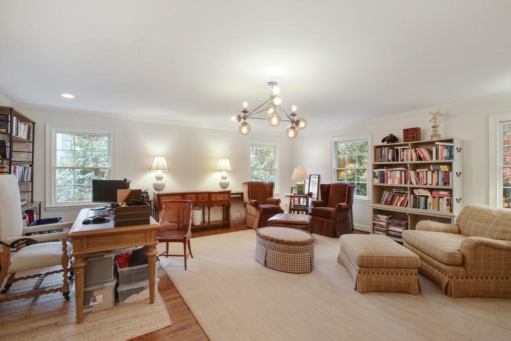 Peachtree Heights Park - Residential