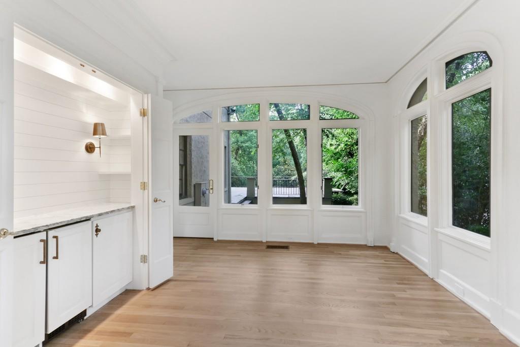 Peachtree Heights Park - Residential